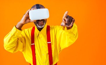 the-best-apps-and-games-to-get-seniors-into-vr
