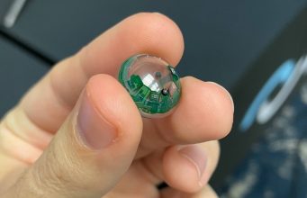 smart-contact-lens-company-mojo-vision-raises-$22m,-pivots-to-micro-led-displays-for-xr-&-more