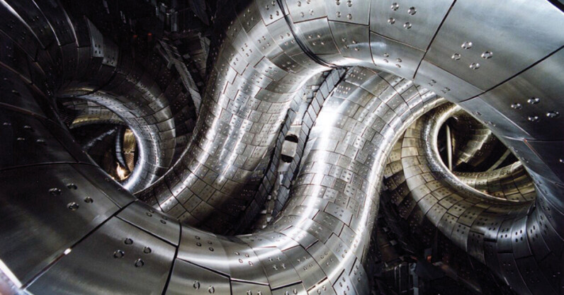 german-startup-secures-funding-for-bizarre-twisted-fusion-machine