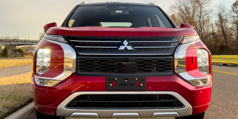 daily-range-isn’t-a-problem-with-the-2024-mitsubishi-outlander-phev