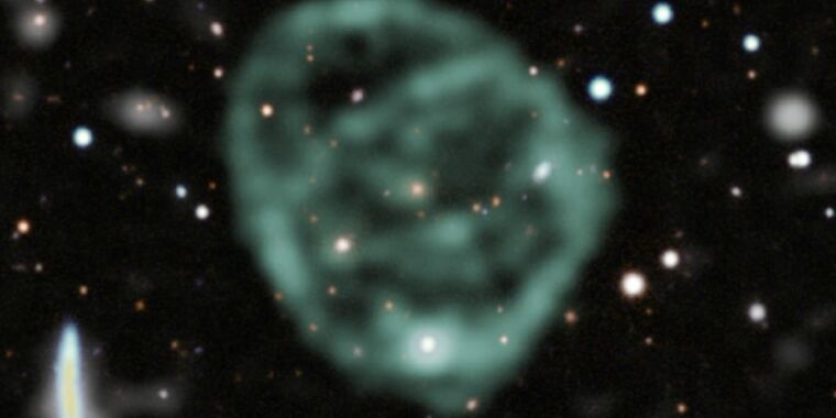 astronomers-think-they-finally-know-origin-of-enormous-“cosmic-smoke-rings“