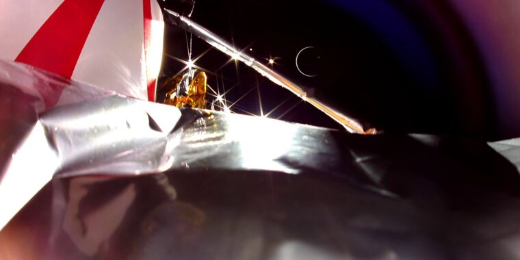 nasa-urged-astrobotic-not-to-send-its-hamstrung-spacecraft-toward-the-moon