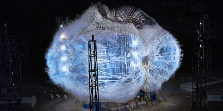 sierra-space-is-blowing-up-stuff-to-prove-inflatable-habitats-are-safe