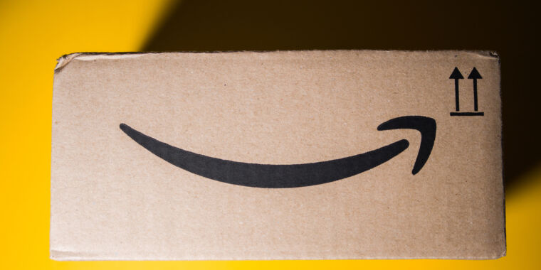amazon-hides-cheaper-items-with-faster-delivery,-lawsuit-alleges