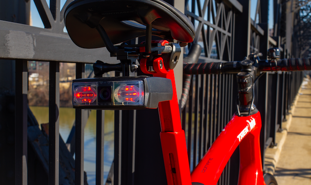raspberry-pi-powered-ai-bike-light-detects-cars,-alerts-bikers-to-bad-drivers
