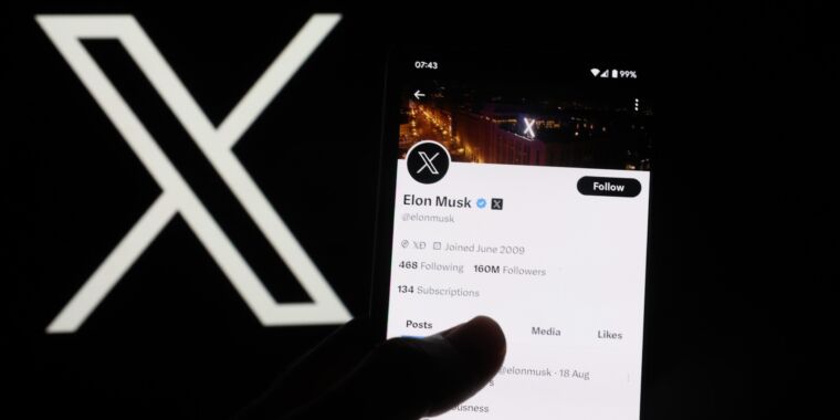 elon-musk-shares-“extremely-false”-allegation-of-voting-fraud-by-“illegals”
