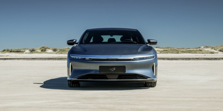 the-2025-lucid-air-is-now-the-most-efficient-ev-on-sale