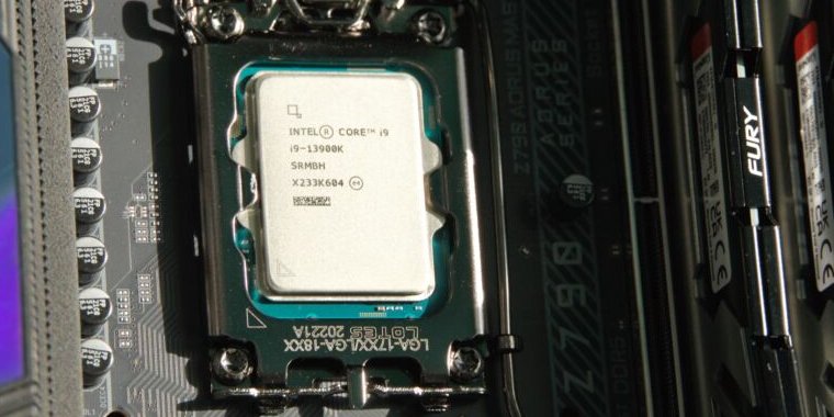 intel-has-finally-tracked-down-the-problem-making-13th-and-14th-gen-cpus-crash