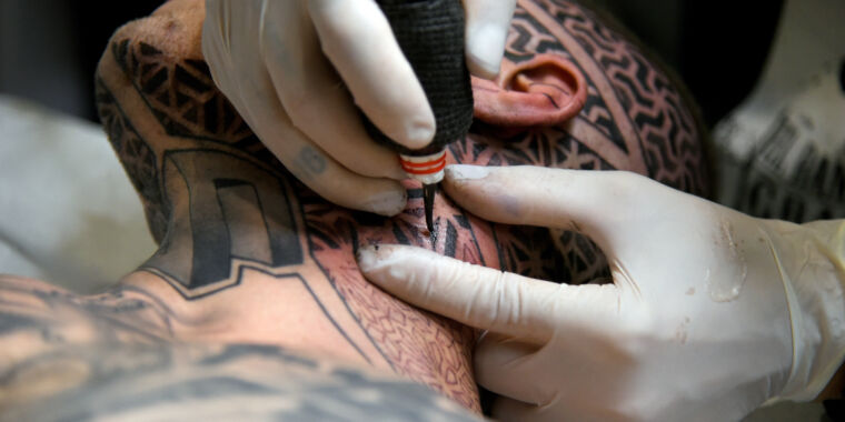 tattoo-ink-sold-on-amazon-has-high-levels-of-weird-and-rare-bacteria