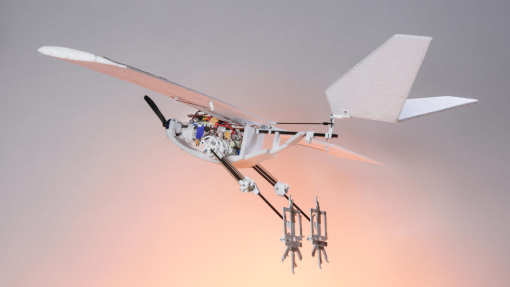 new-drone-has-legs-for-landing-gear,-enabling-efficient-launches