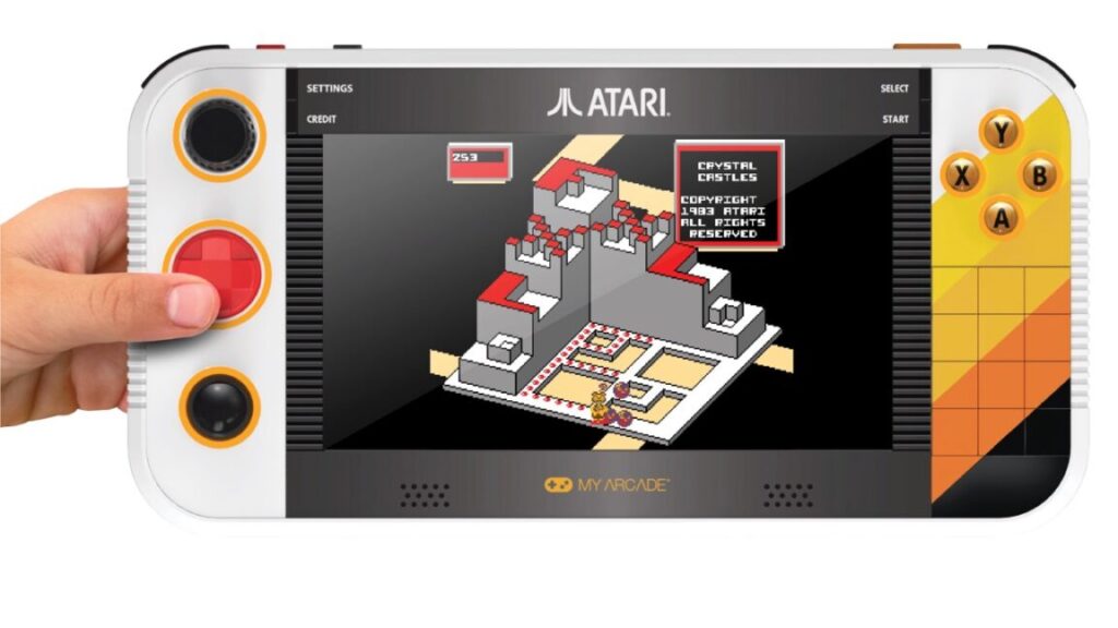 of-course-atari’s-new-handheld-includes-a-trackball,-spinner,-and-numpad