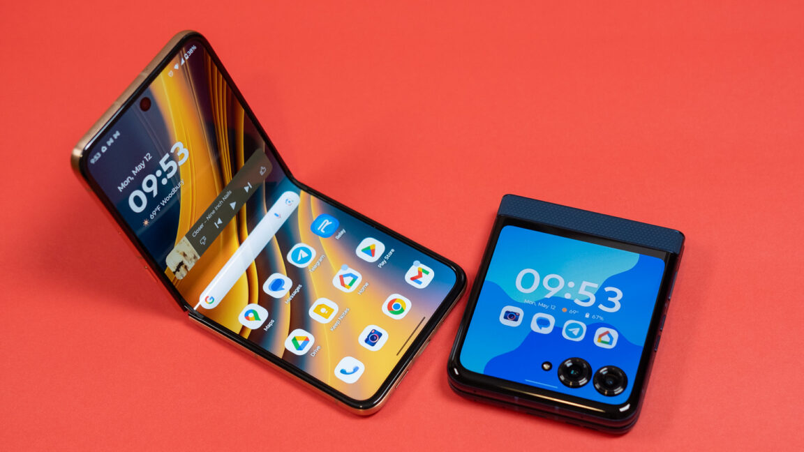 motorola-razr-and-razr-ultra-(2025)-review:-cool-as-hell,-but-too-much-ai