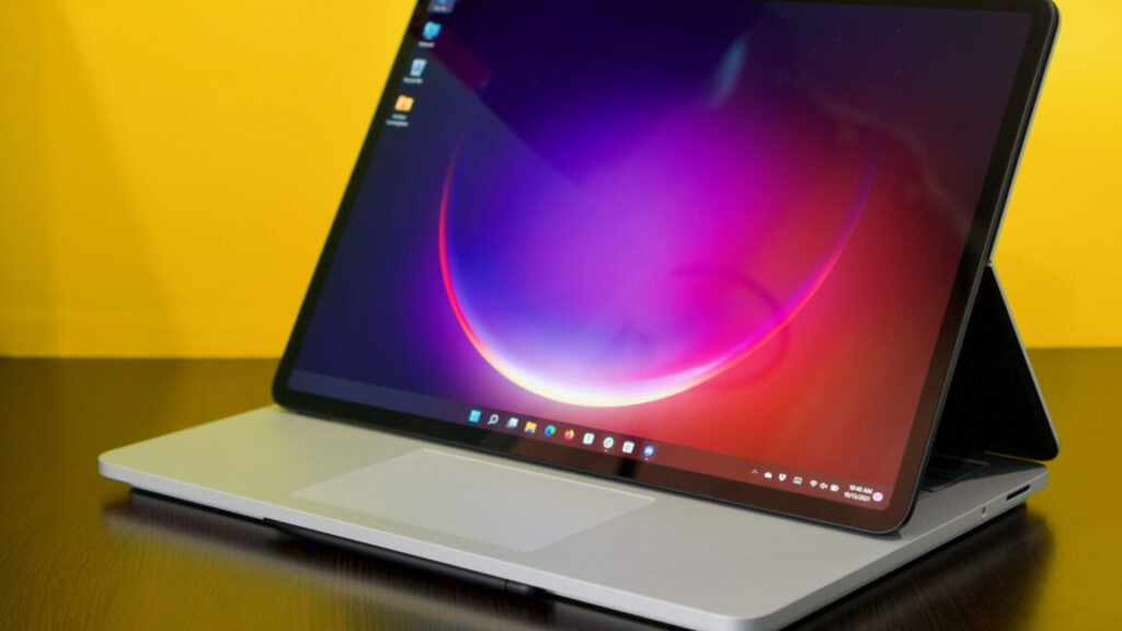 microsoft’s-surface-lineup-reportedly-losing-another-of-its-most-interesting-designs