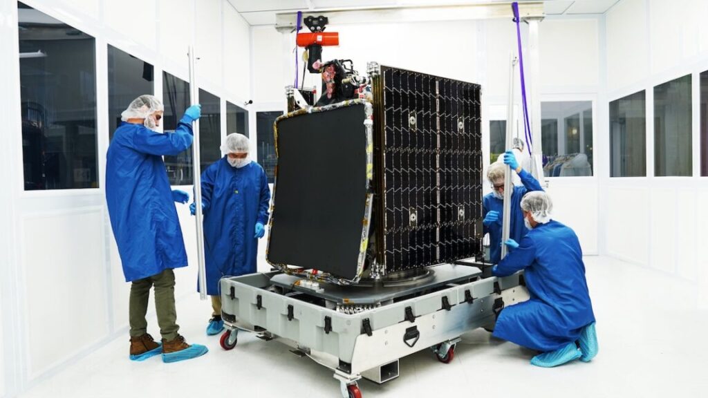 space-force-official:-commercial-satellites-can-do-a-lot-more-than-we-thought