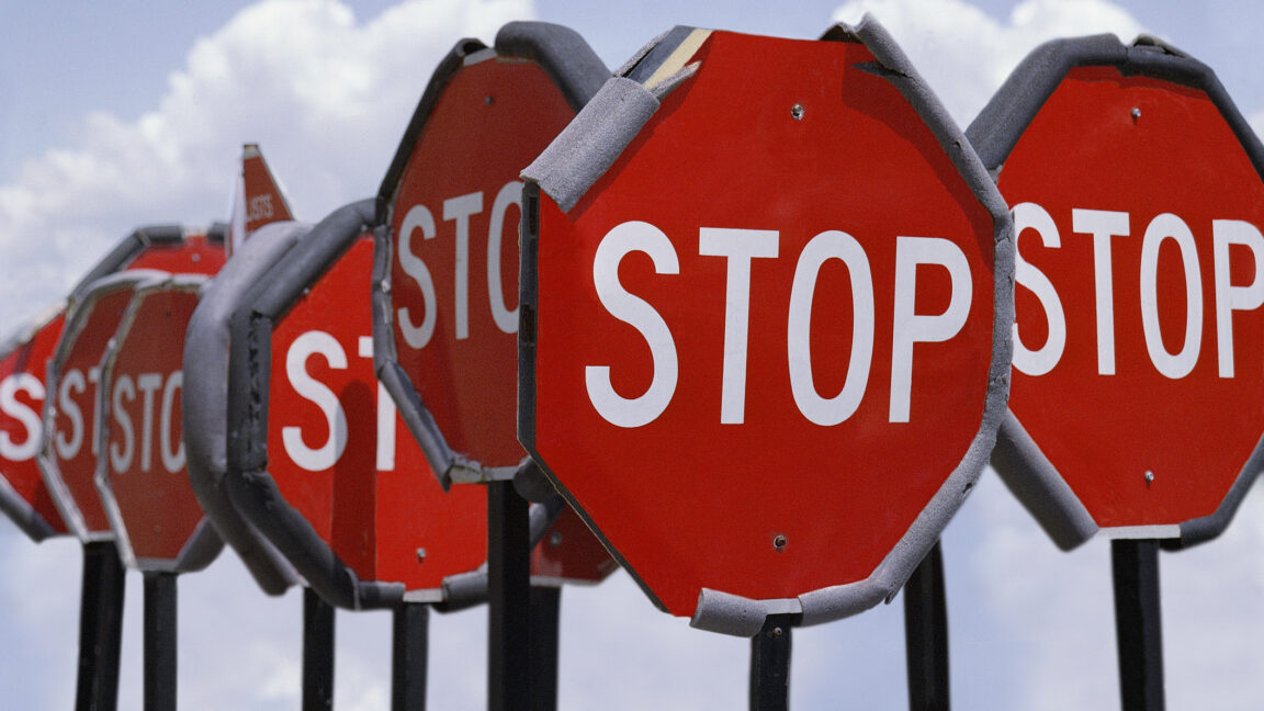 google-maps-can’t-explain-why-it-falsely-labeled-german-autobahns-as-closed