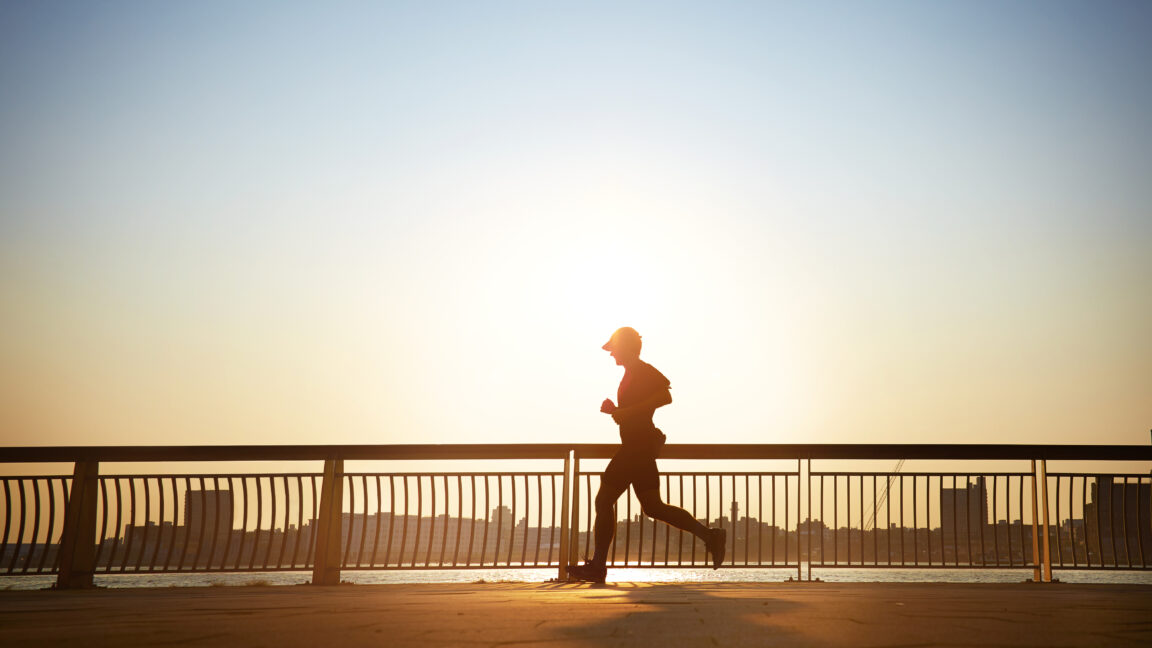 colon-cancer-recurrence-and-deaths-cut-28%-by-simple-exercise,-trial-finds