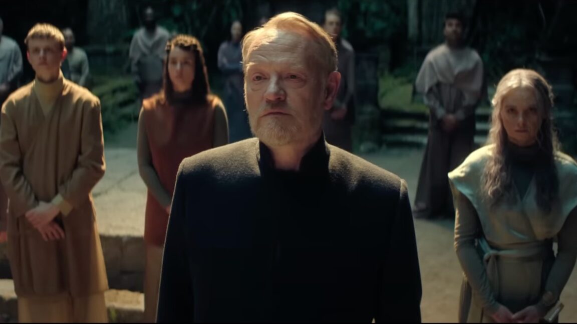 a-warlord-brings-chaos-in-foundation-s3-trailer