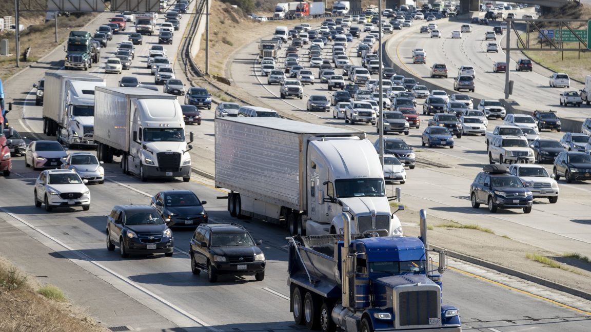 as-california-faces-court-battles,-states-scramble-to-save-their-climate-goals