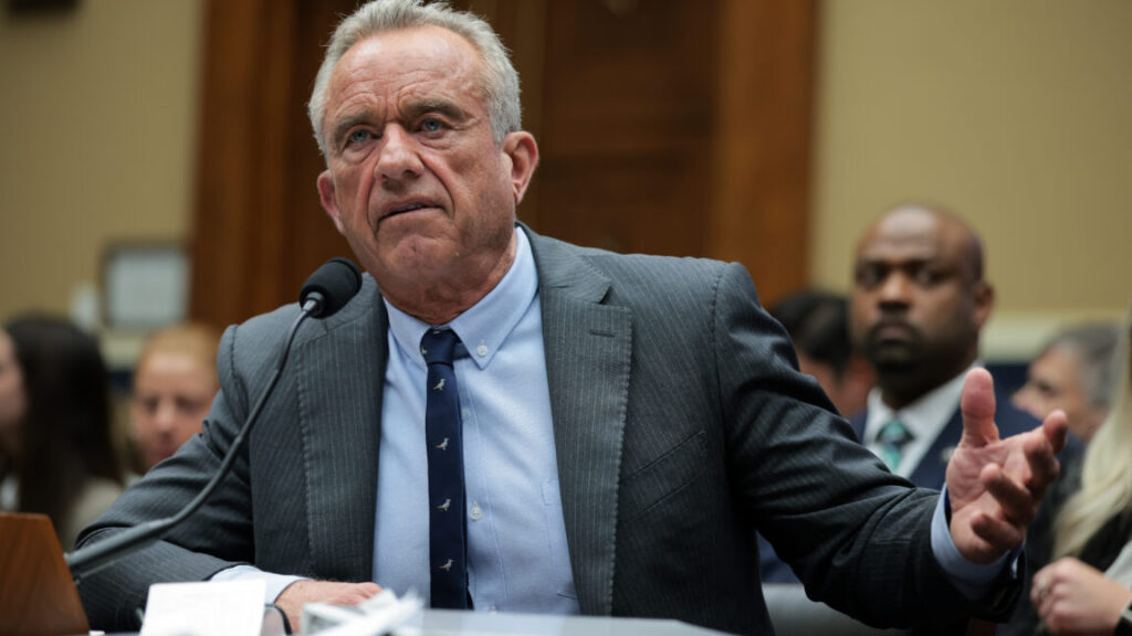 rfk-jr.-may-be-about-to-demolish-preventive-health-panel,-health-groups-fear