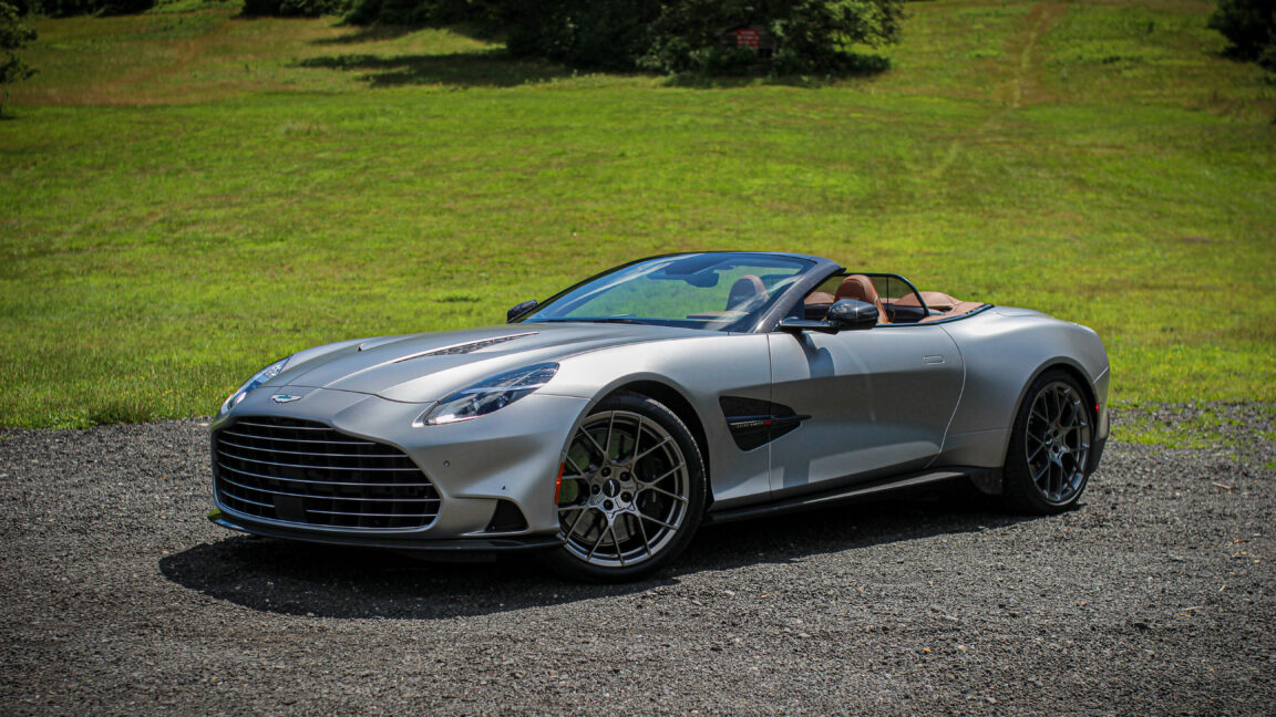 2025-aston-martin-vanquish-volante:-a-m’s-ultimate-gt-goes-topless
