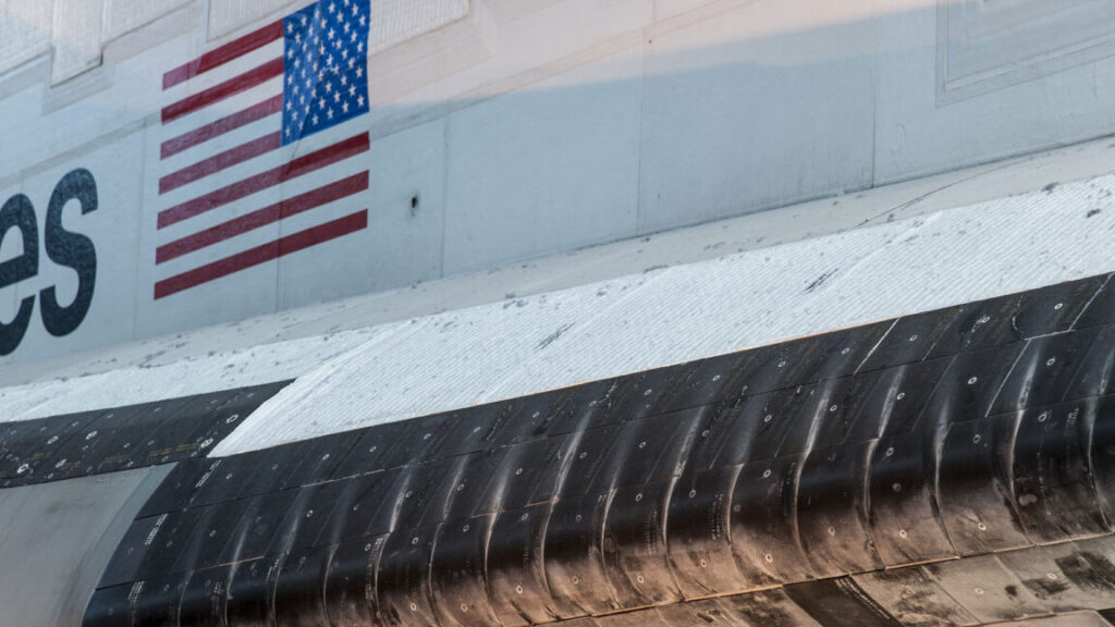 texas-politicians-warn-smithsonian-it-must-not-lobby-to-retain-its-space-shuttle