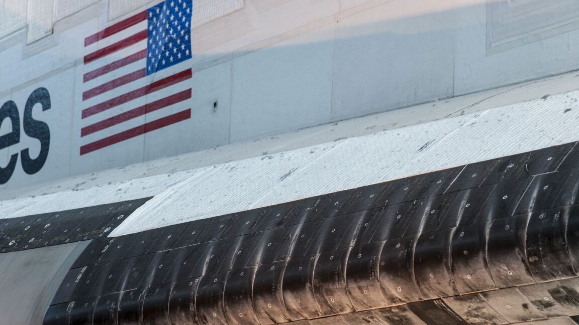 texas-politicians-warn-smithsonian-it-must-not-lobby-to-retain-its-space-shuttle