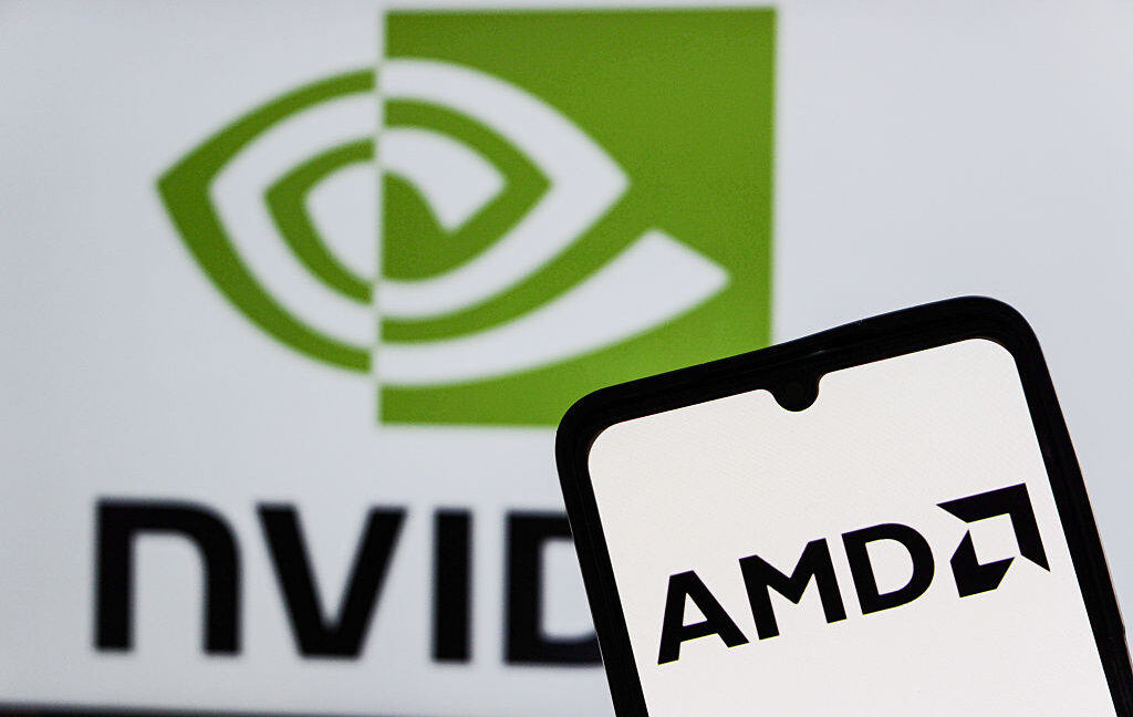 trump-strikes-“wild”-deal-making-us-firms-pay-15%-tax-on-china-chip-sales