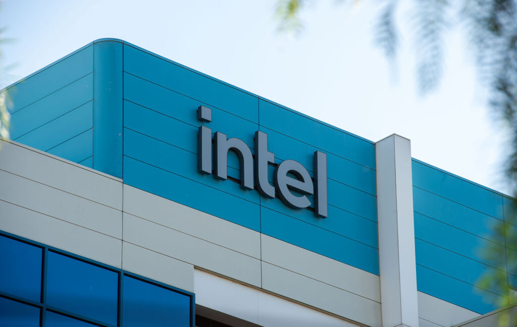 intel-details-everything-that-could-go-wrong-with-us-taking-a-10%-stake