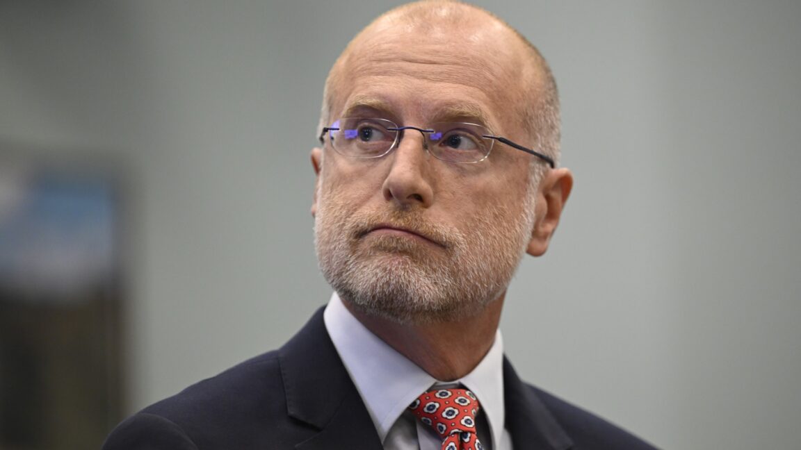 delete,-delete,-delete:-how-fcc-republicans-are-killing-rules-faster-than-ever