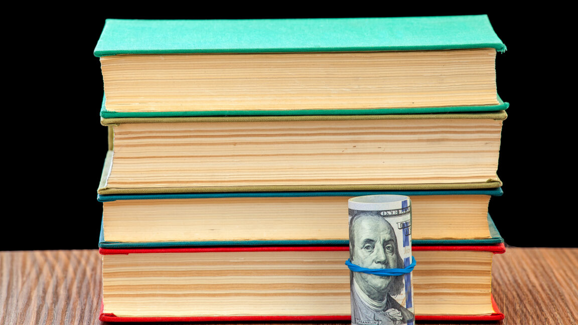 “first-of-its-kind”-ai-settlement:-anthropic-to-pay-authors-$1.5-billion