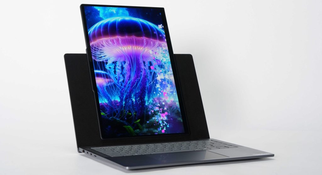 lenovo-demos-laptop-with-a-screen-you-can-swivel-into-portrait-mode