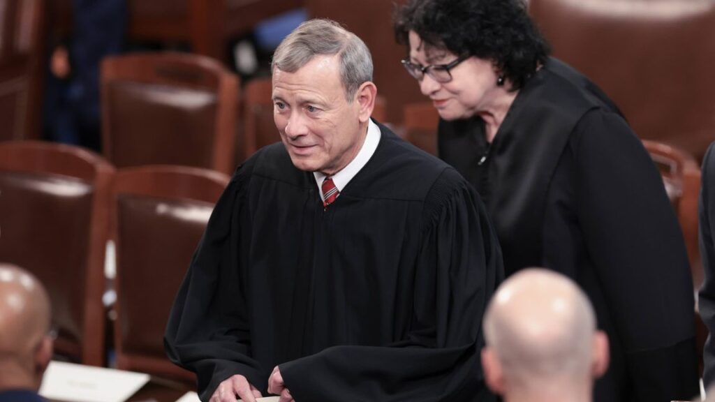 supreme-court-chief-justice-lets-trump-fire-ftc-democrat,-at-least-for-now