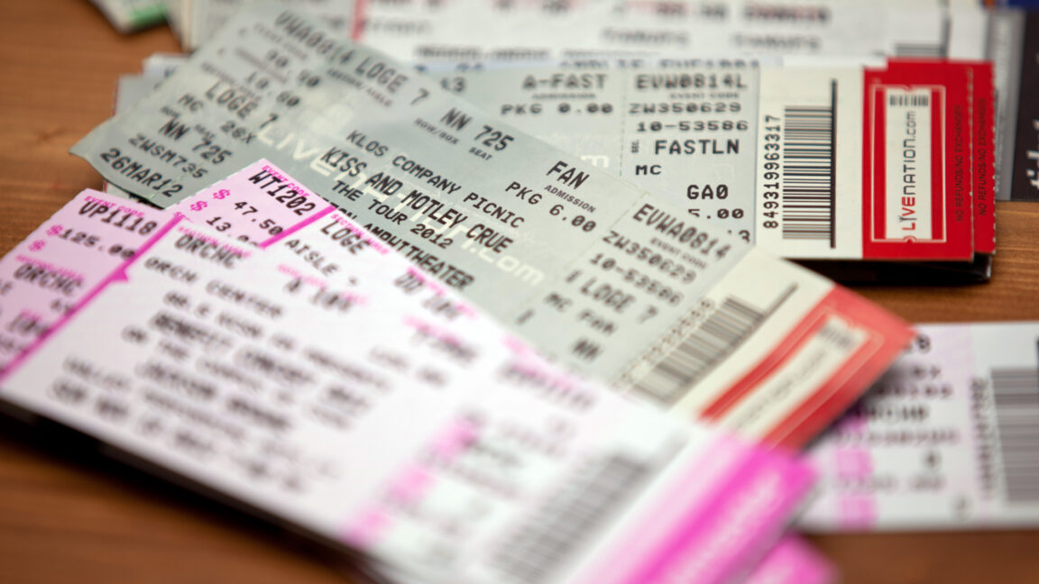“yikes”:-internal-emails-reveal-ticketmaster-helped-scalpers-jack-up-prices