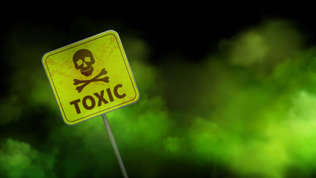 felony-charges-after-south-carolina-high-school-filled-with-“fart-spray”…-for-weeks