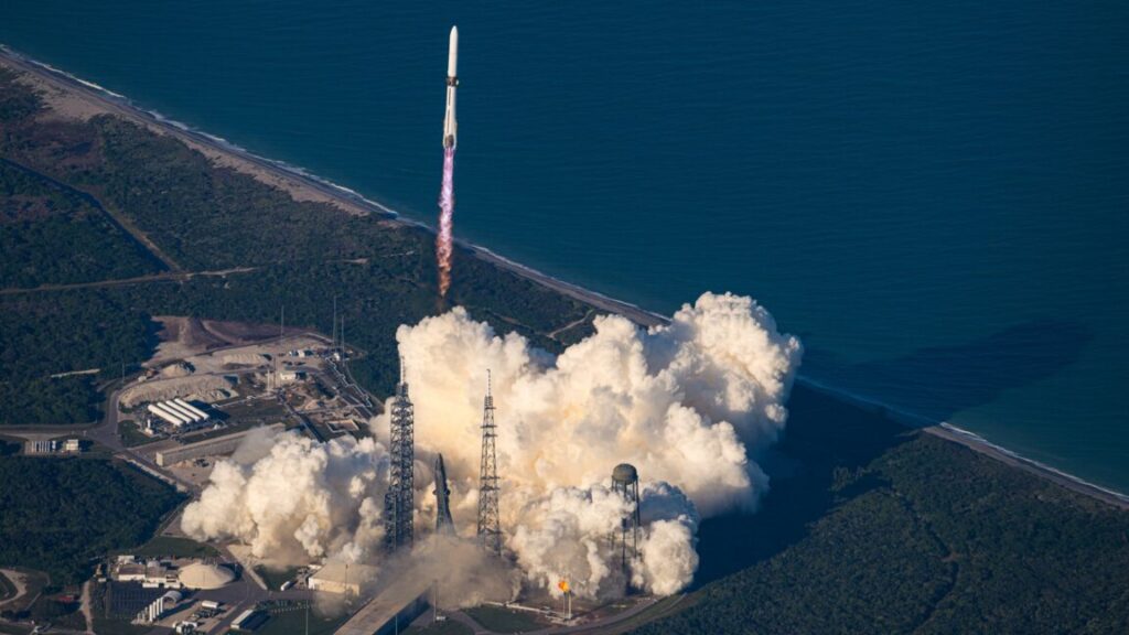 rocket-report:-blue-origin’s-stunning-success;-vive-le-baguette-one!