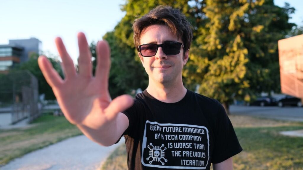 he-got-sued-for-sharing-public-youtube-videos;-nightmare-ended-in-settlement