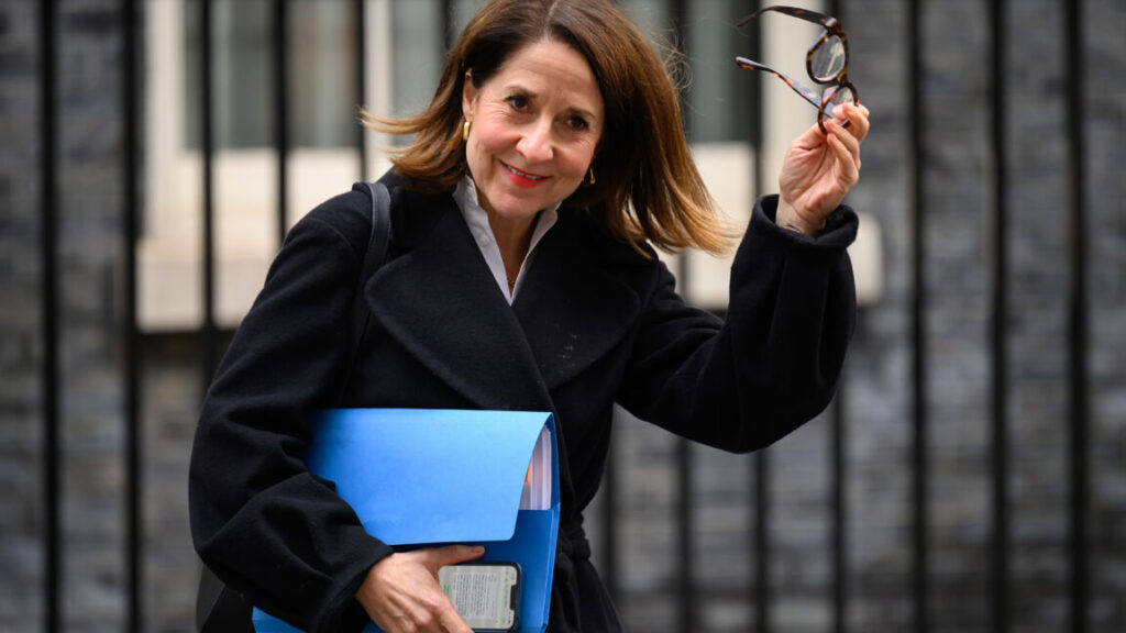 uk-government-will-buy-tech-to-boost-ai-sector-in-$130m-growth-push