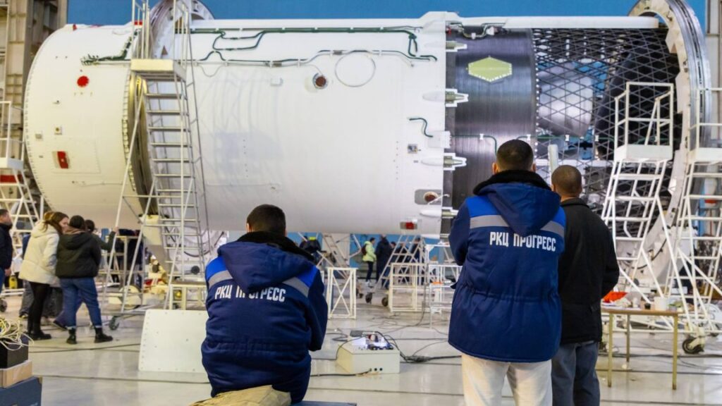 russia’s-soyuz-5-will-soon-come-alive.-but-will-anyone-want-to-fly-on-it?