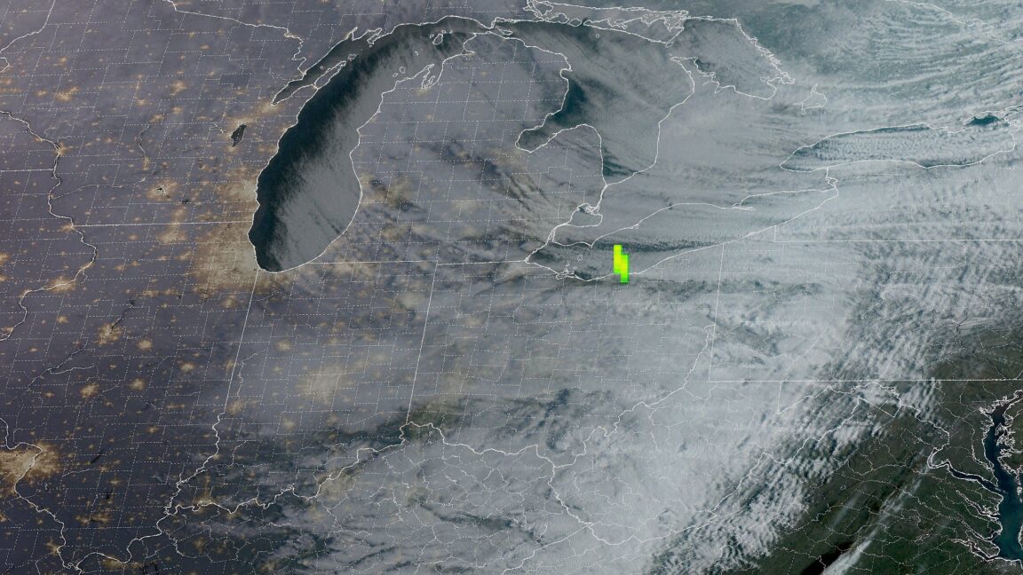 a-large-meteor-is-visible-from-much-of-ohio-and-parts-of-neighboring-states