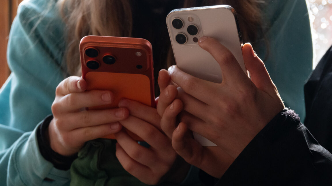 millions-of-iphones-can-be-hacked-with-a-new-tool-found-in-the-wild